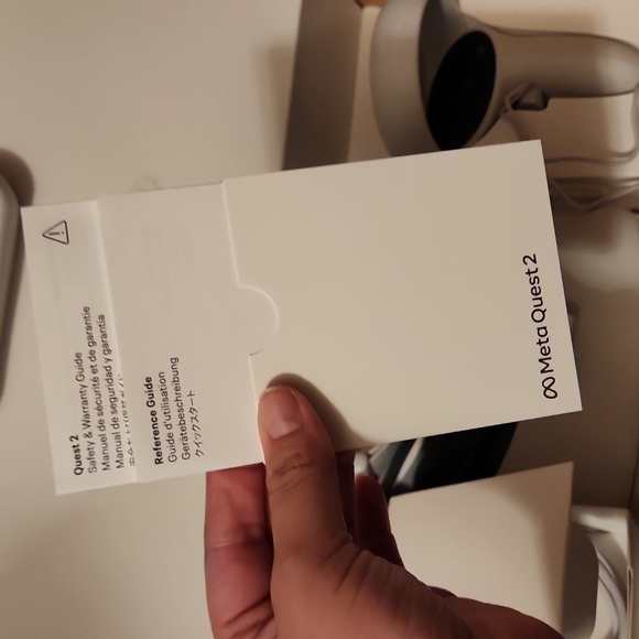 VR Meta Quest 2 - Picture 11 of 12